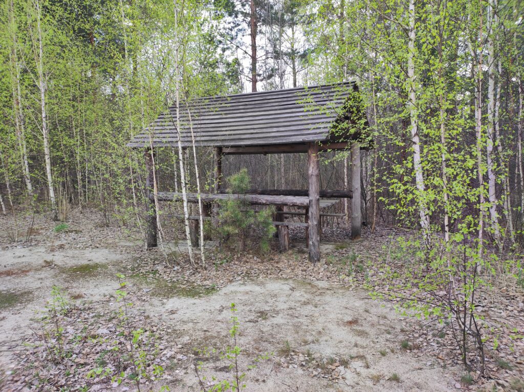 Альтанка номер 1